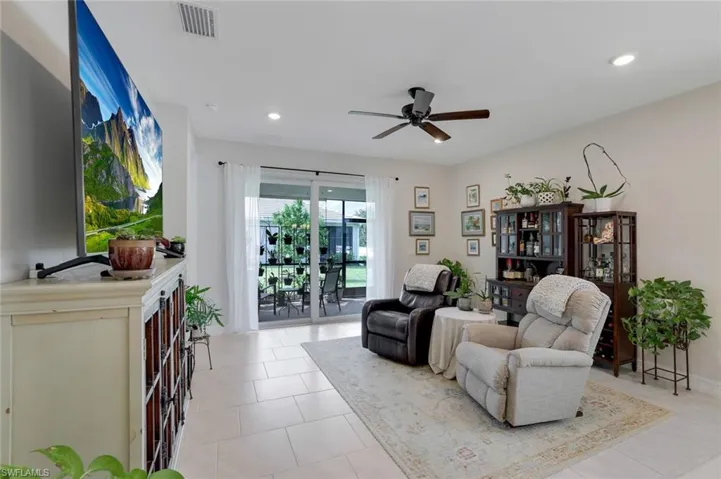 1009  Tranquil Brook  DR, Naples, FL 34114