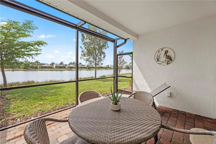 14791  Edgewater  CIR, Naples, FL 34114