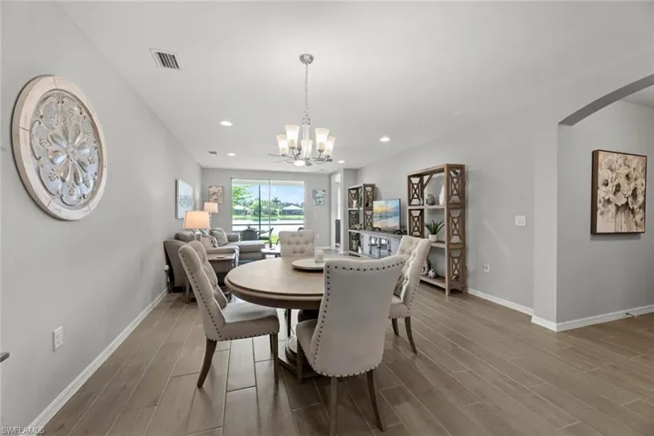 14791  Edgewater  CIR, Naples, FL 34114