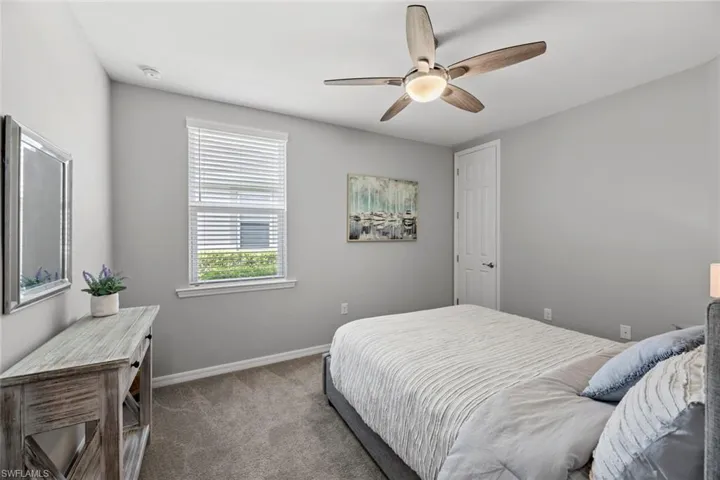 14791  Edgewater  CIR, Naples, FL 34114
