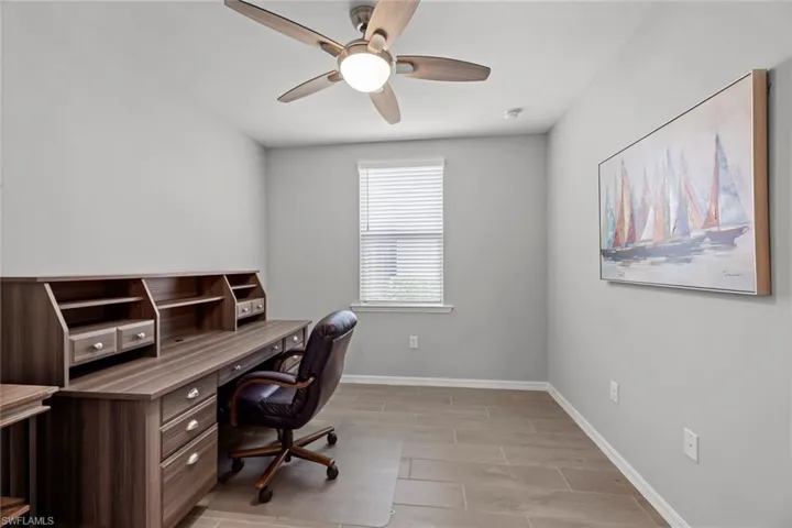 14791  Edgewater  CIR, Naples, FL 34114