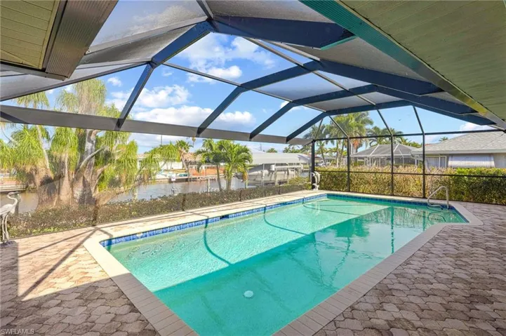 5325 Colonade Ct, Cape Coral Fl 33904