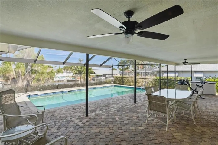 5325 Colonade Ct, Cape Coral Fl 33904