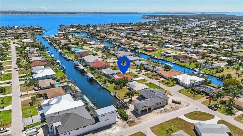 5325 Colonade Ct, Cape Coral Fl 33904