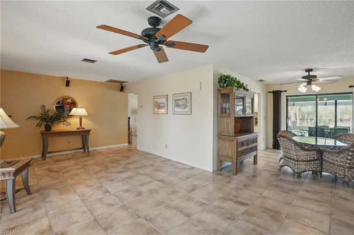5325 Colonade Ct, Cape Coral Fl 33904