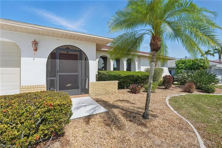 5325 Colonade Ct, Cape Coral Fl 33904