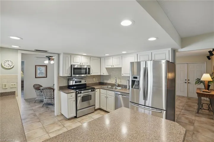5325 Colonade Ct, Cape Coral Fl 33904