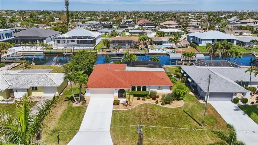 5325 Colonade Ct, Cape Coral Fl 33904