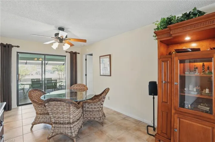 5325 Colonade Ct, Cape Coral Fl 33904