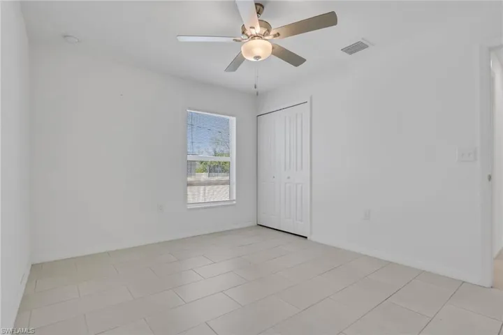 2619 Ne 4th Ave, Cape Coral, Florida 33909
