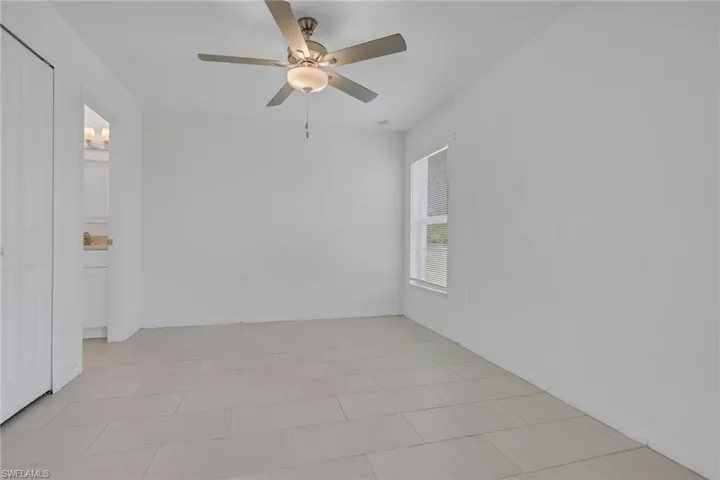 2619 Ne 4th Ave, Cape Coral, Florida 33909
