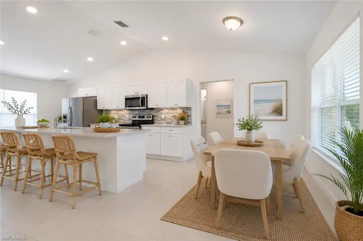 2619 Ne 4th Ave, Cape Coral, Florida 33909