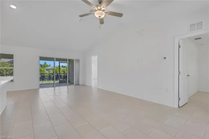 2619 Ne 4th Ave, Cape Coral, Florida 33909