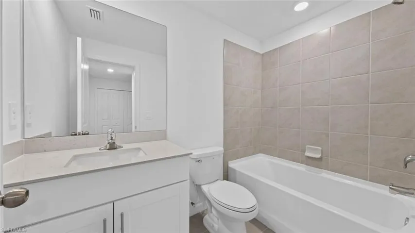 Modern bathroom with contemporary finishes.