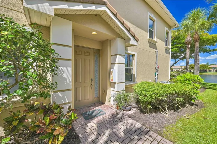 3231  Cottonwood  BEND, Fort Myers, FL 33905
