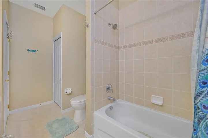 3231  Cottonwood  BEND, Fort Myers, FL 33905