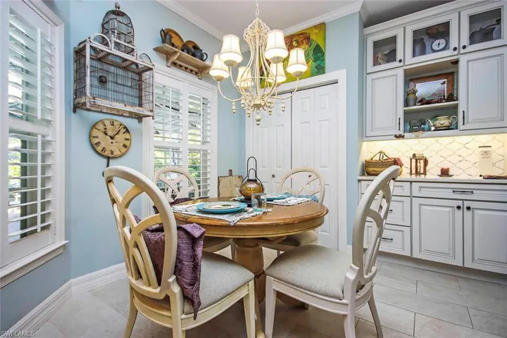 Casual_Dining