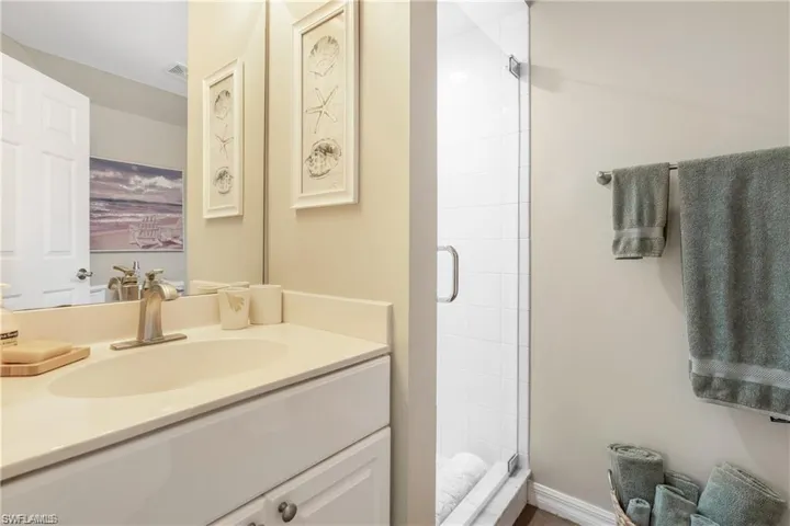 4112 Covey Run 2a, Naples, Florida 34109