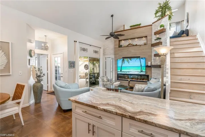 4112 Covey Run 2a, Naples, Florida 34109
