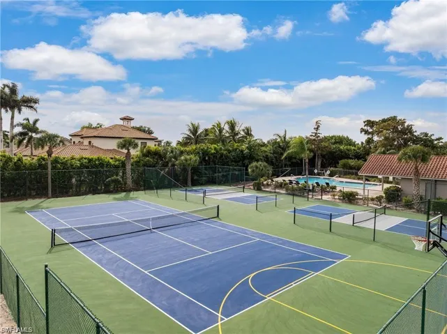 4112 Covey Run 2a, Naples, Florida 34109