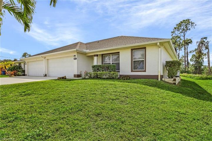 4621-4623  25th SW ST, Lehigh Acres, FL 33973