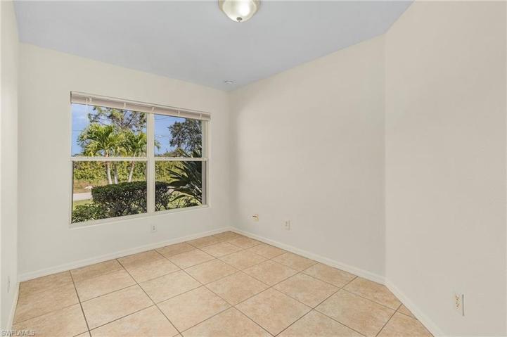 4621-4623  25th SW ST, Lehigh Acres, FL 33973