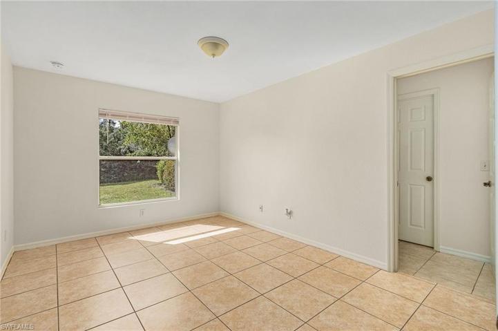 4621-4623  25th SW ST, Lehigh Acres, FL 33973