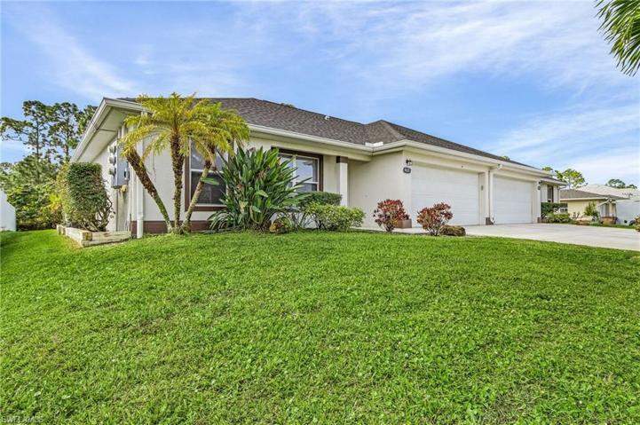 4621-4623  25th SW ST, Lehigh Acres, FL 33973