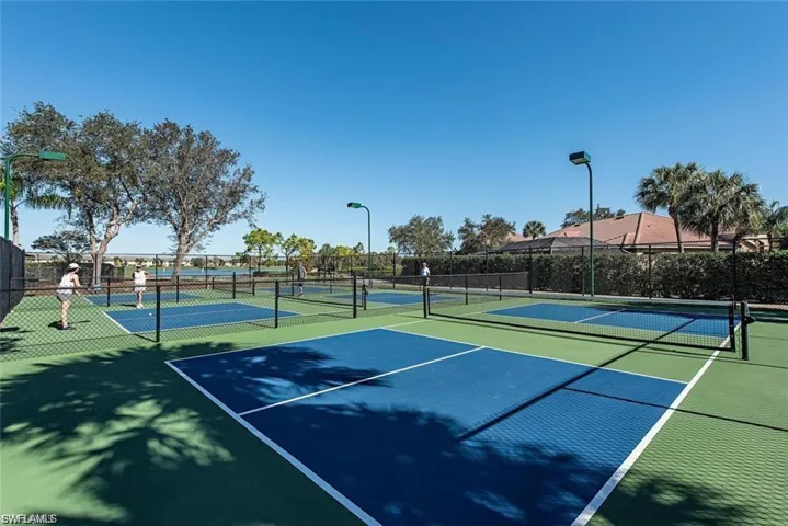 Club Pickle Ball
