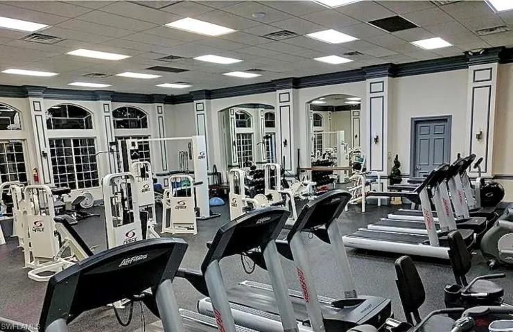 Club Fitness Center