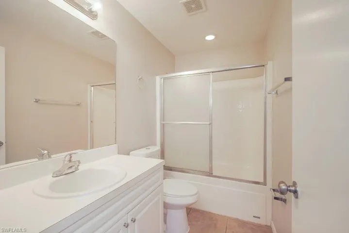 1413 Sw 11th Pl, Cape Coral, Florida 33991