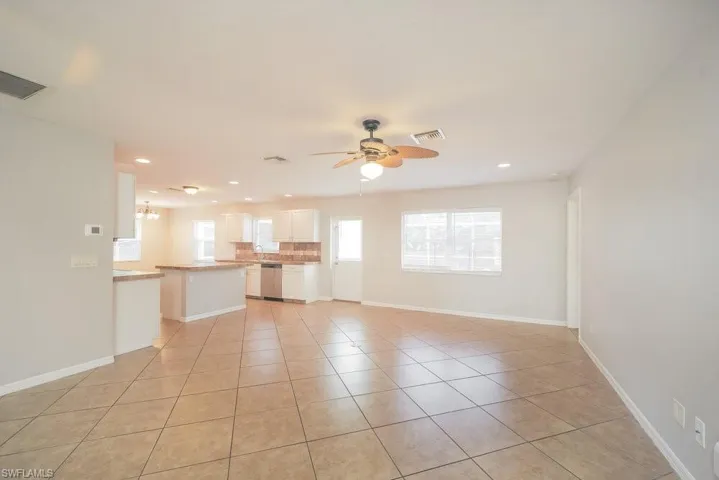 1413 Sw 11th Pl, Cape Coral, Florida 33991