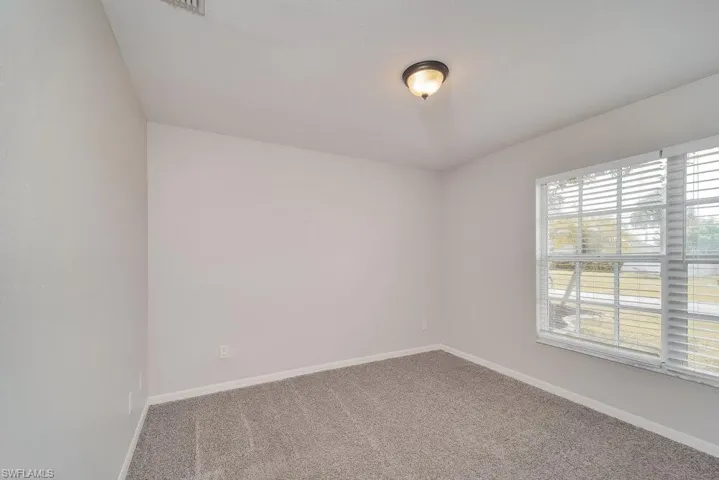 1413 Sw 11th Pl, Cape Coral, Florida 33991