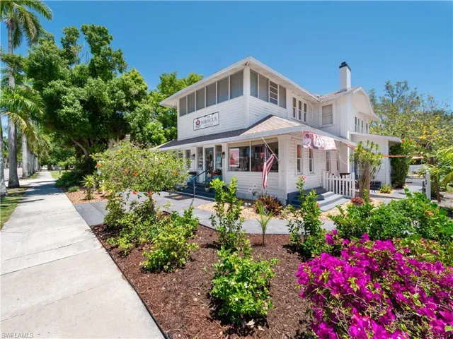 2135  Mc Gregor  BLVD, Fort Myers, FL 33901