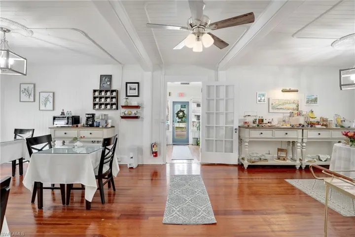 2135  Mc Gregor  BLVD, Fort Myers, FL 33901