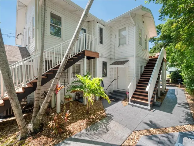 2135  Mc Gregor  BLVD, Fort Myers, FL 33901