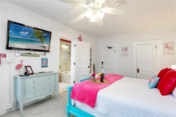 2135  Mc Gregor  BLVD, Fort Myers, FL 33901
