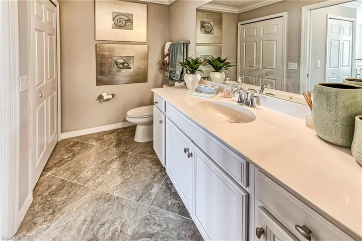 9572 Trevi Ct 5015, Naples, Florida 34113