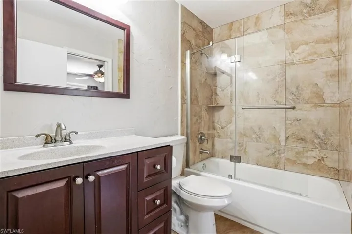 1268 Jardin Dr, Naples, Florida 34104
