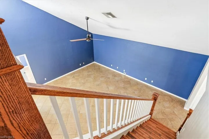 1268 Jardin Dr, Naples, Florida 34104