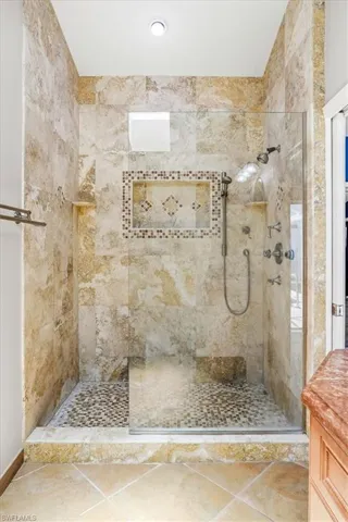 1268 Jardin Dr, Naples, Florida 34104