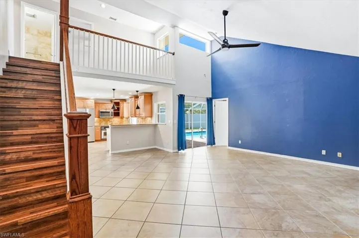 1268 Jardin Dr, Naples, Florida 34104