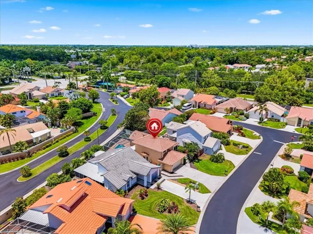 1268 Jardin Dr, Naples, Florida 34104