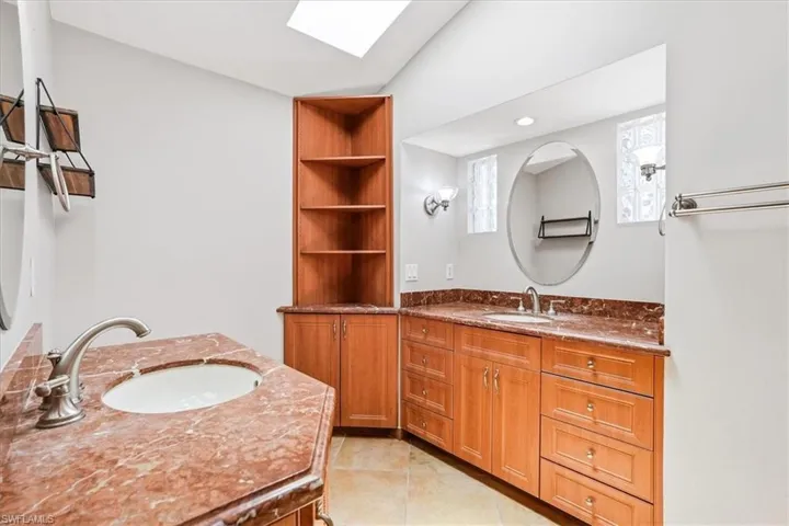 1268 Jardin Dr, Naples, Florida 34104