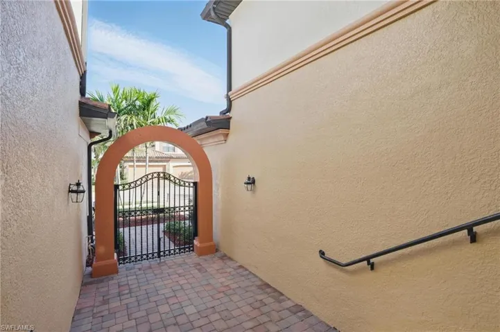 17291 Cherrywood Ct 8503, Bonita Springs, Florida 34135