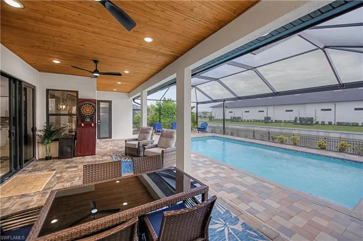 Massive screened in lanai to enjoy the perfect Florida weather