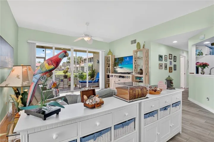 25080 Peacock Ln # 101, Naples, Florida 34114