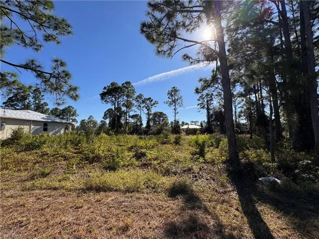 1136 Dutchess St E, Lehigh Acres, Florida 33974