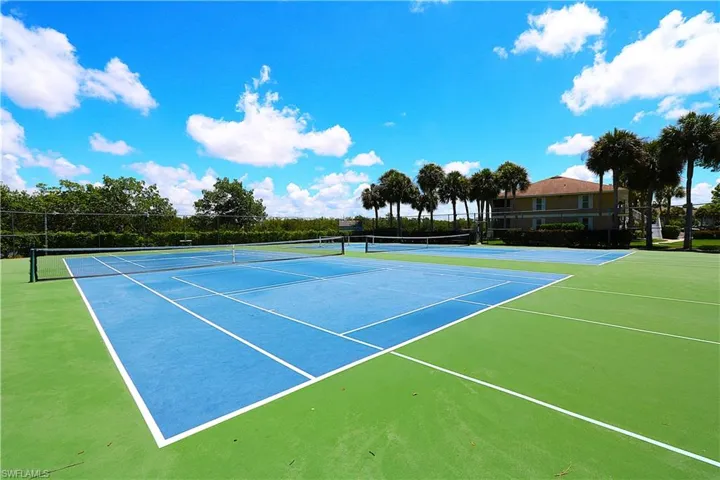 1305 Mainsail Dr 1002, Naples, Florida 34114