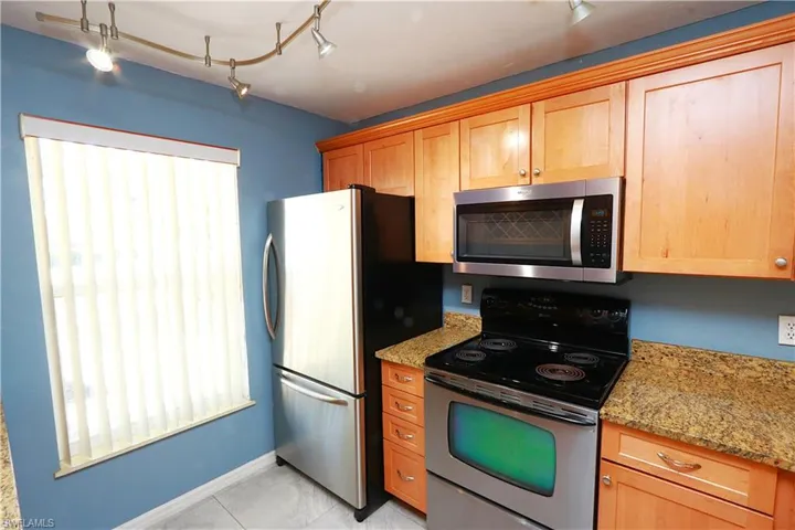 1305 Mainsail Dr 1002, Naples, Florida 34114